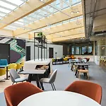 호텔 Ibis Styles Centre 3*
