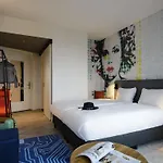 Ibis Styles Centre 3* 델프트