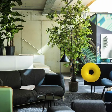 Ibis Styles Centre Hotel 3*