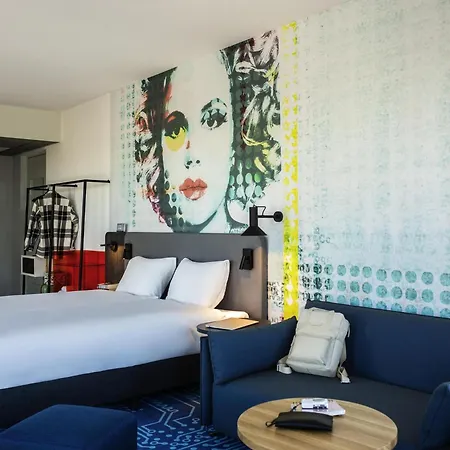 Ibis Styles Centre 3* Delft
