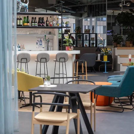 Ibis Styles Centre 3*