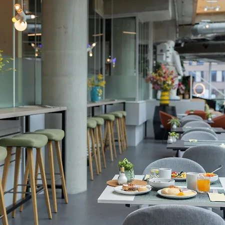 Ibis Styles Centre 3*