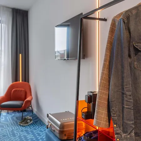 Ibis Styles Centre 3*