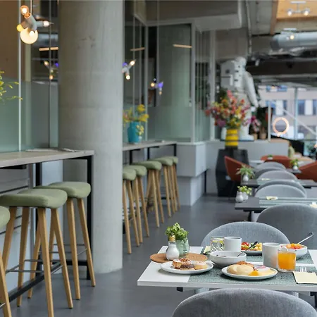 Ibis Styles Centre 3* Delft