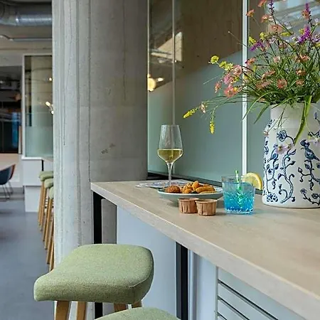 Ibis Styles Centre 호텔 3*