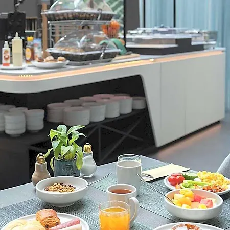 Ibis Styles Centre 3* Delft
